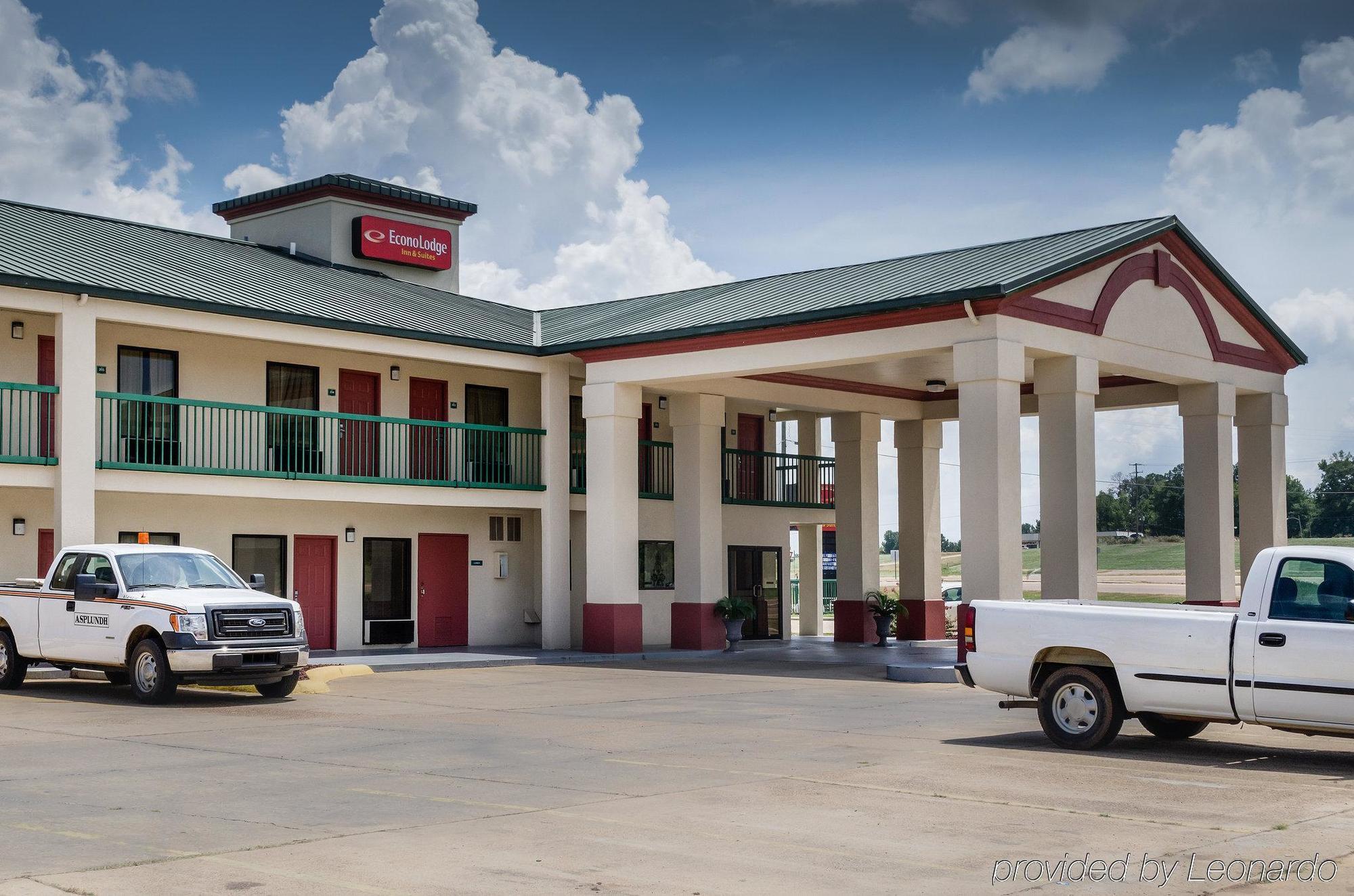 Econo Lodge Inn & Suites Филаделфия Екстериор снимка