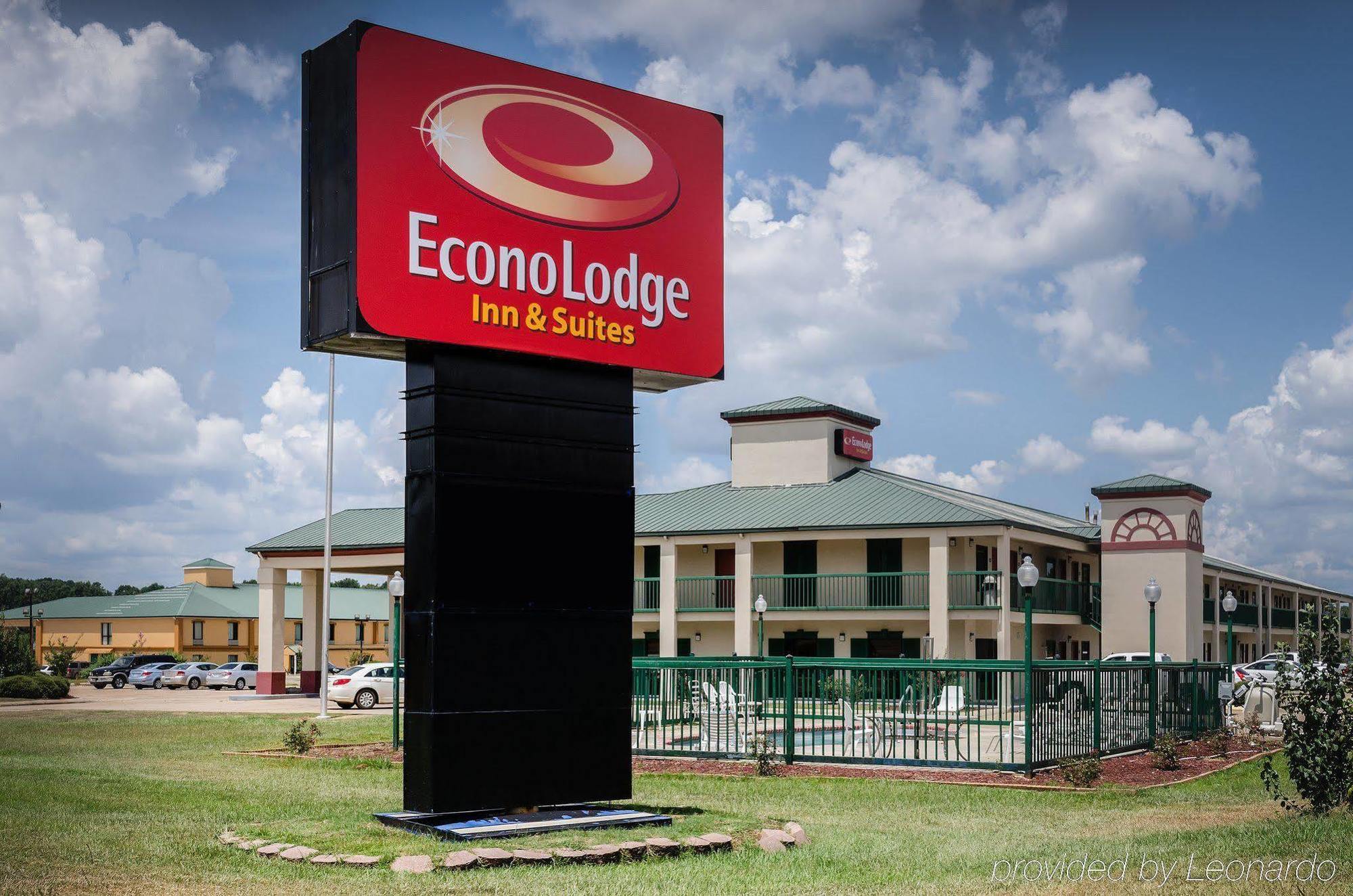 Econo Lodge Inn & Suites Филаделфия Екстериор снимка